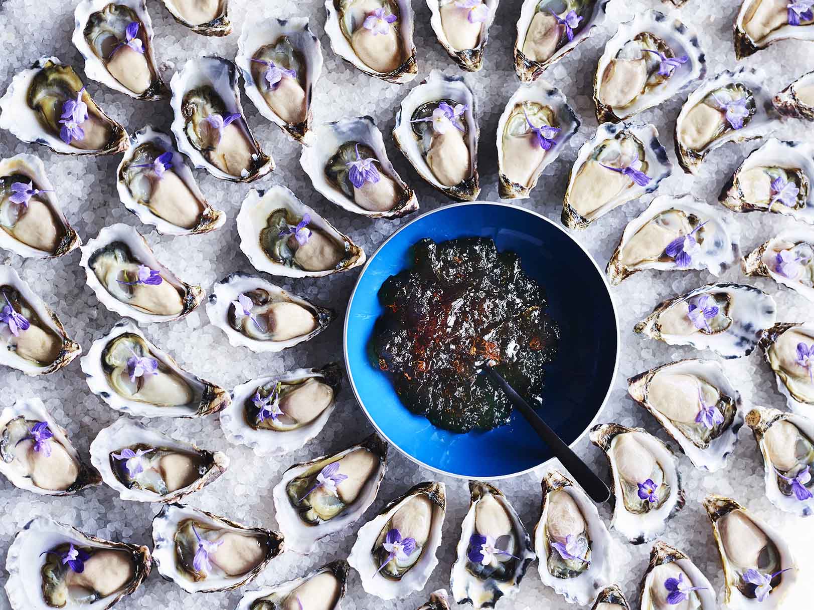 Wedding catering at its best: fresh Sydney oysters presented by Gastronomy for maximum impact